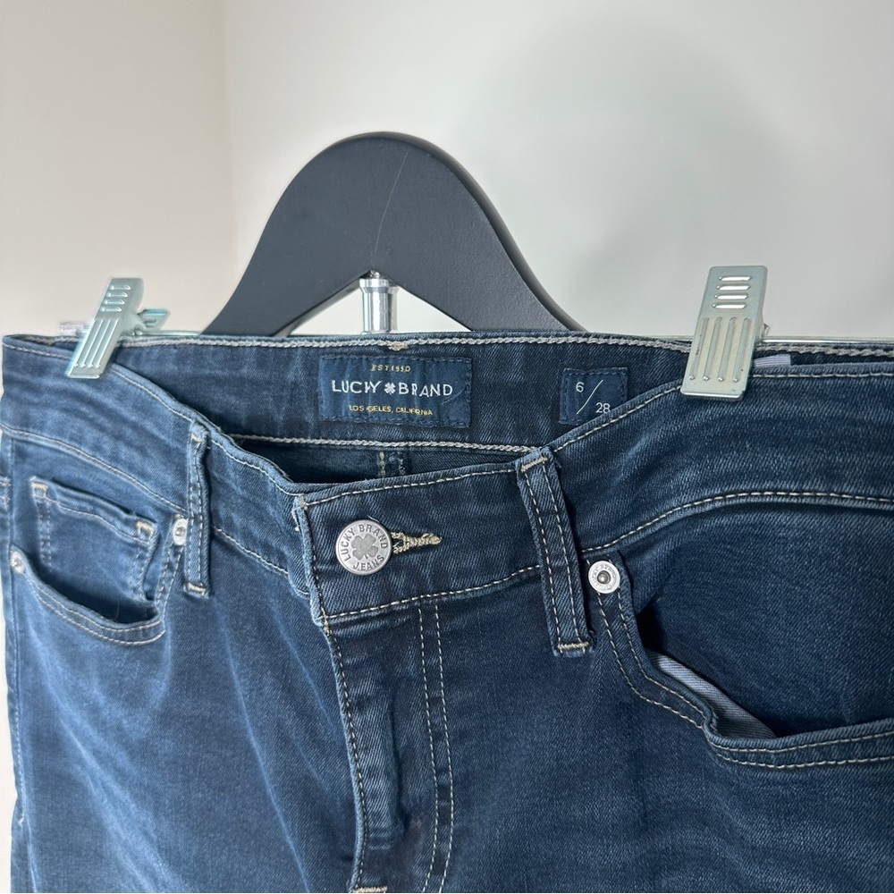 Lucky Brand Dark Blue Women's Jeans - Picture 2 of 4